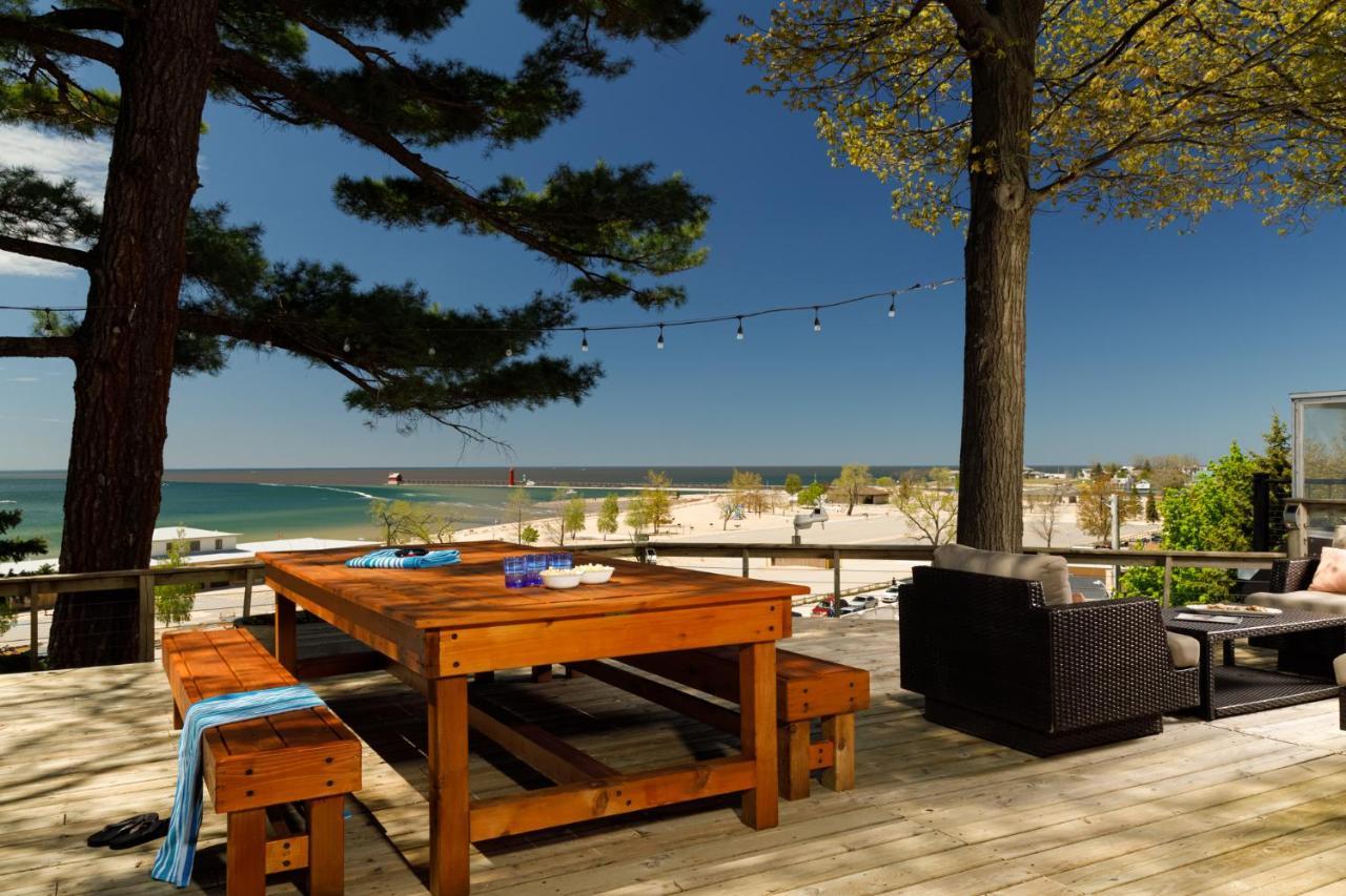 Looking Glass Beachfront Inn Grand Haven Dış mekan fotoğraf